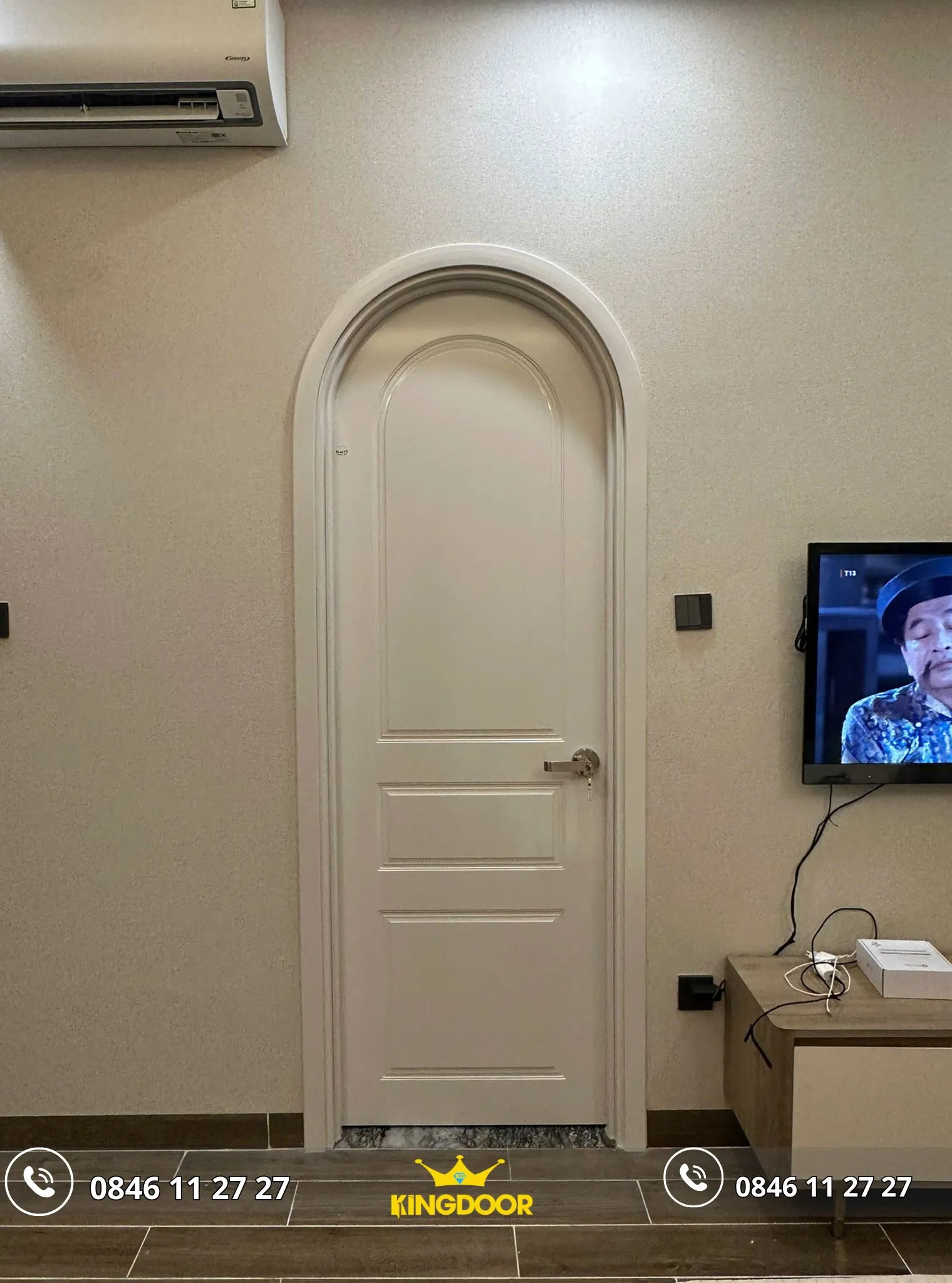 cua-vom-nhua-composite-tai-tan-dinh