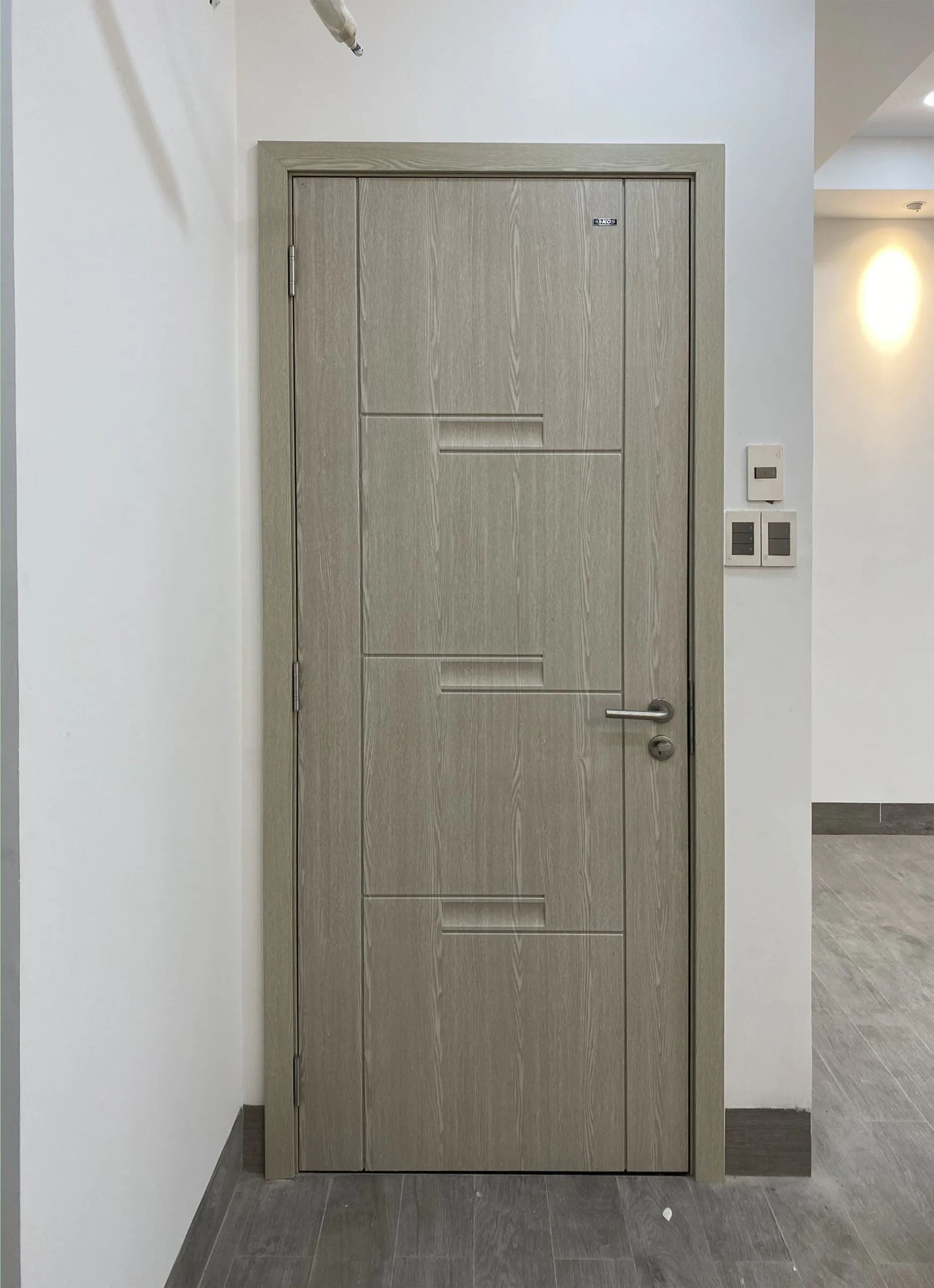 cua-nhua-abs-han-quoc-tai-tan-dinh