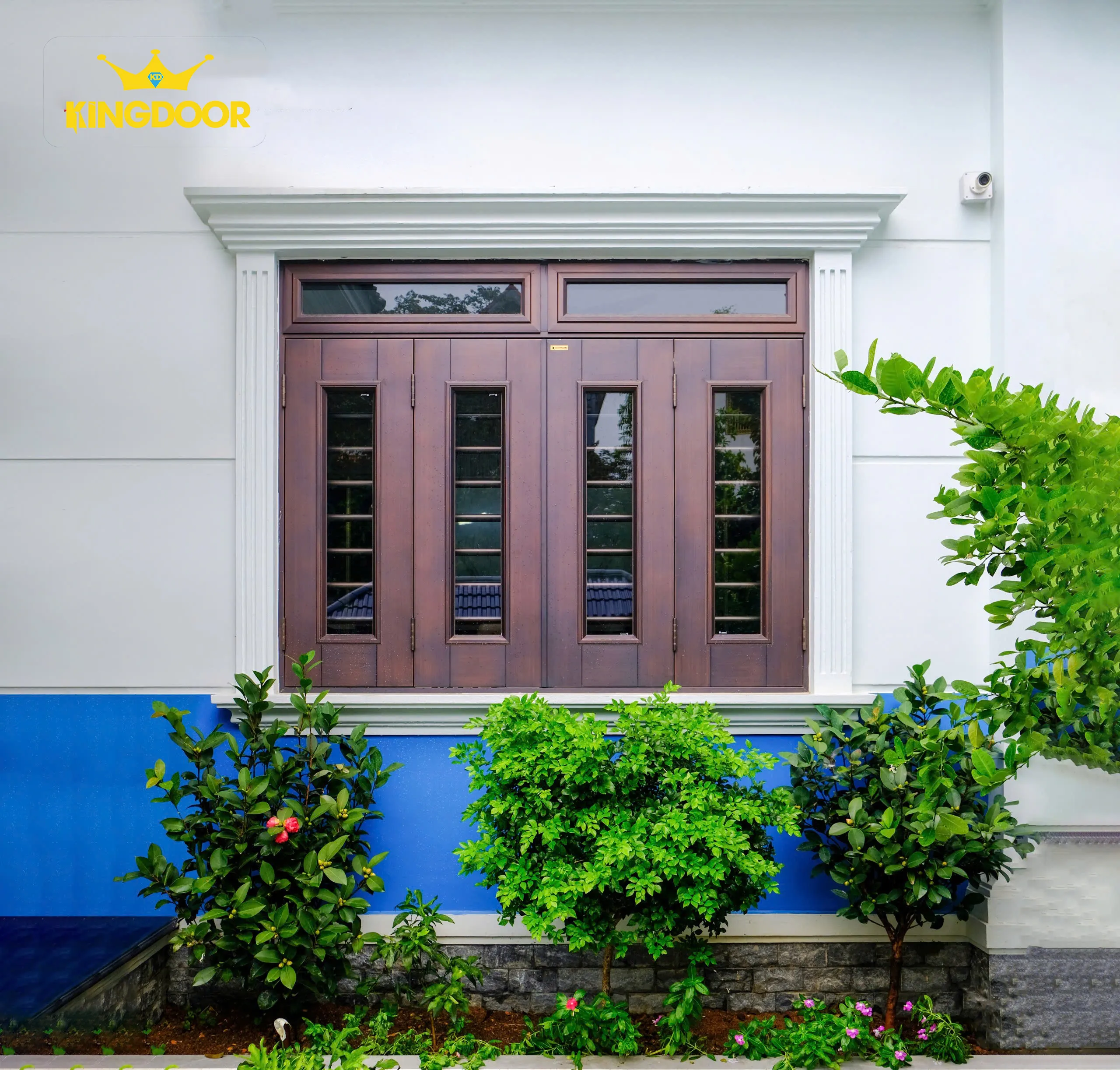 cua-thep-van-go-classic-5D