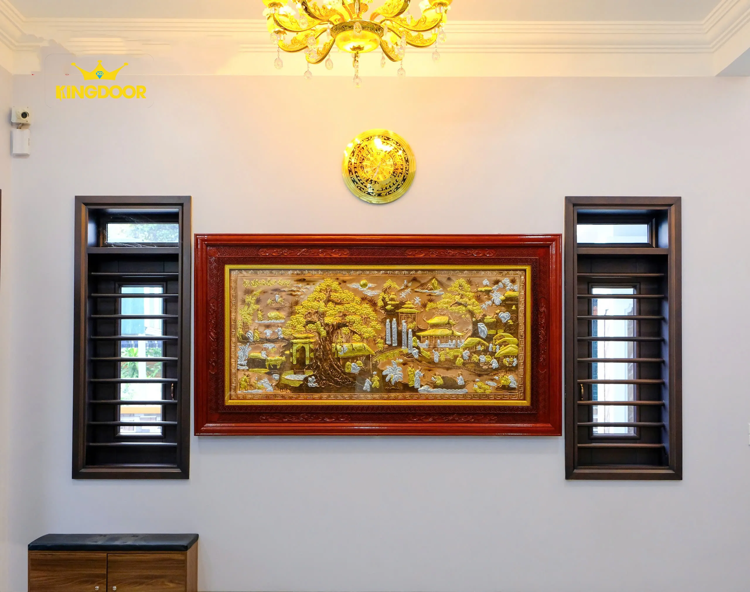 cua-thep-van-go-classic-5D