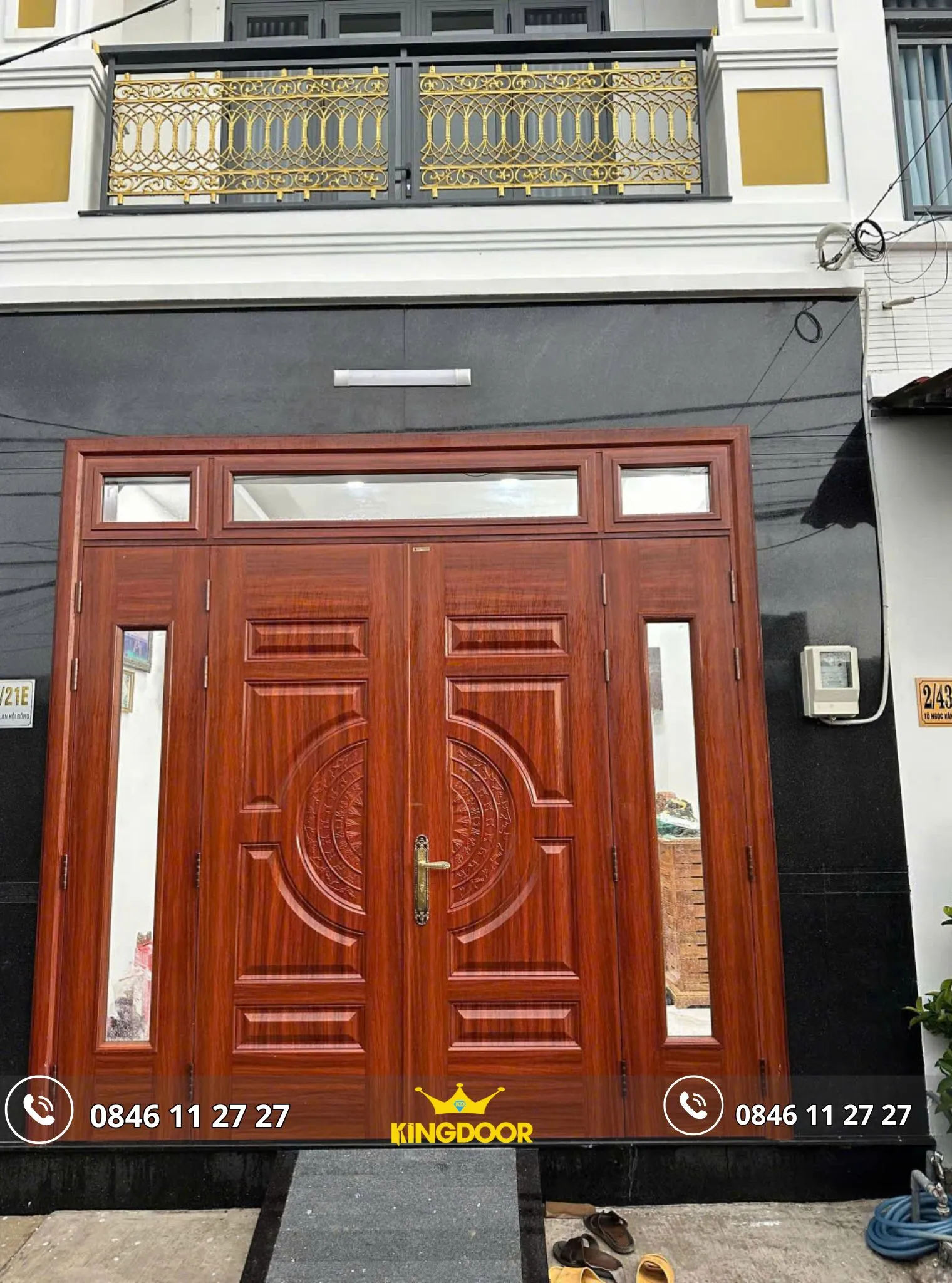 cua-thep-van-go-tai-ban-co-tphcm