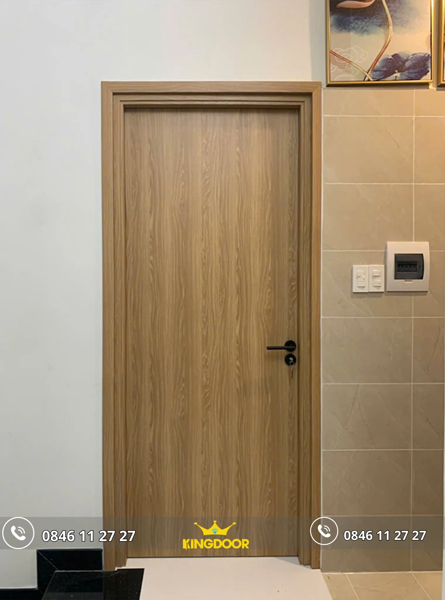 cua-nhua-composite-tai-phuong-xuan-hoa